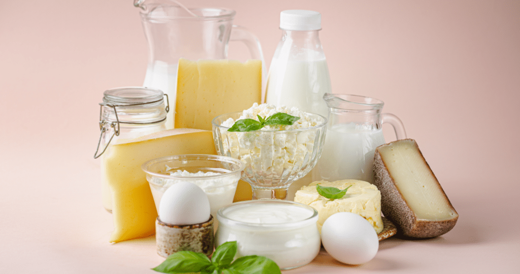 Dairy products rich in calcium that help keep teeth strong and gums healthy